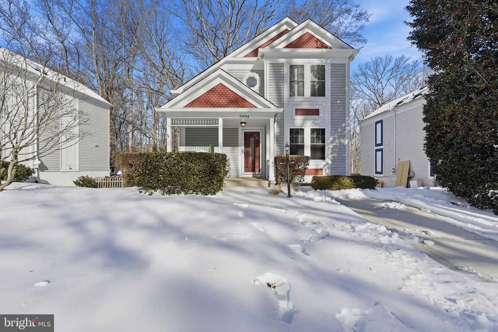 3094 FENNEGAN CT, Woodbridge, VA 22192