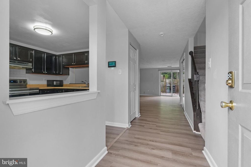 8729 RITCHBORO RD, District Heights, MD 20747