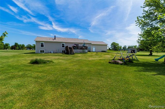 1872 Lonsberry Drive, Lapeer, MI 48446