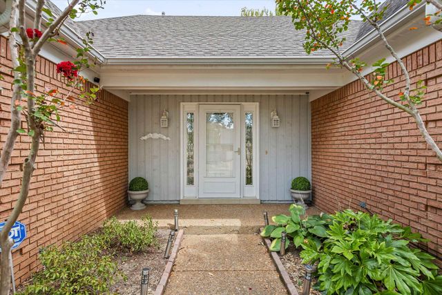 338 MEADOW TRAIL CV, Memphis, TN 38018