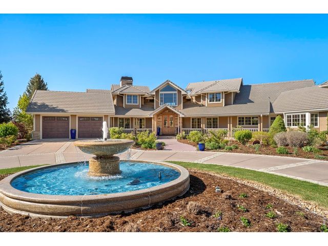 9402 Crystal Ln, Longmont, CO 80503