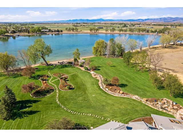 9402 Crystal Ln, Longmont, CO 80503