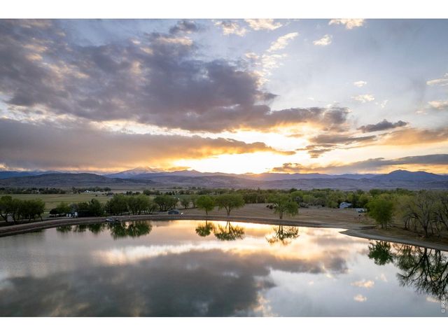 9402 Crystal Ln, Longmont, CO 80503