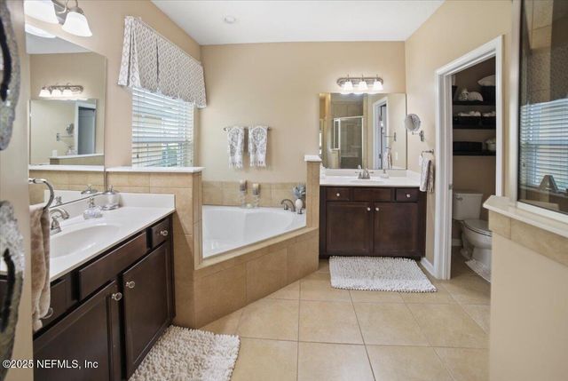 1074 SPANISH BAY Court, Orange Park, FL 32065