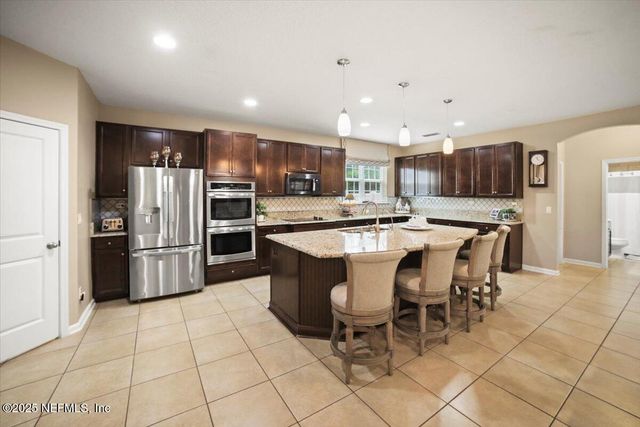 1074 SPANISH BAY Court, Orange Park, FL 32065
