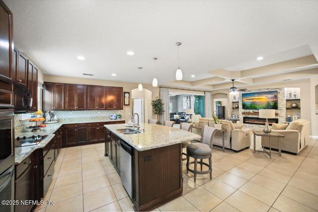 1074 SPANISH BAY Court, Orange Park, FL 32065