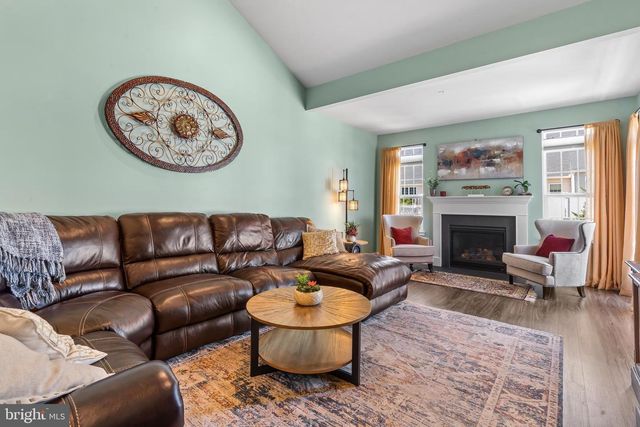 5312 CRAPE MYRTLE DR, Frederick, MD 21703
