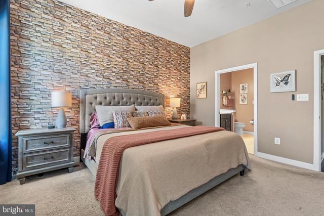 5312 CRAPE MYRTLE DR, Frederick, MD 21703