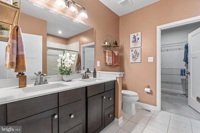 5312 CRAPE MYRTLE DR, Frederick, MD 21703