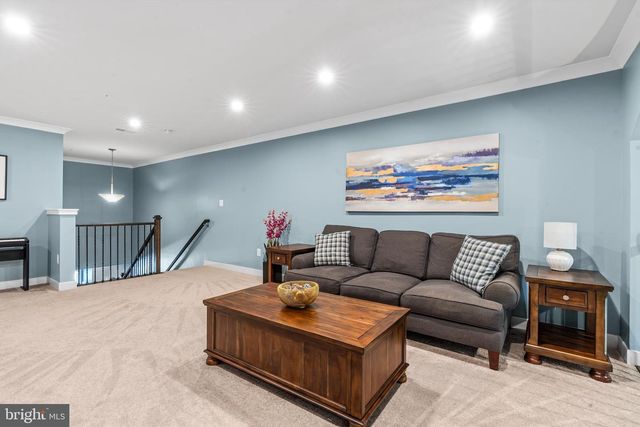 5312 CRAPE MYRTLE DR, Frederick, MD 21703