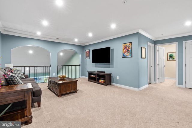 5312 CRAPE MYRTLE DR, Frederick, MD 21703