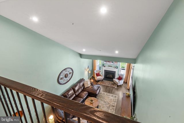 5312 CRAPE MYRTLE DR, Frederick, MD 21703