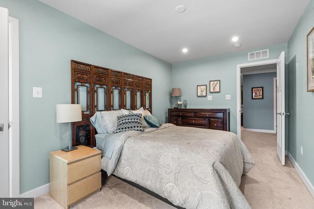 5312 CRAPE MYRTLE DR, Frederick, MD 21703