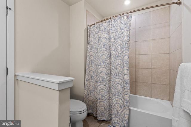 5312 CRAPE MYRTLE DR, Frederick, MD 21703