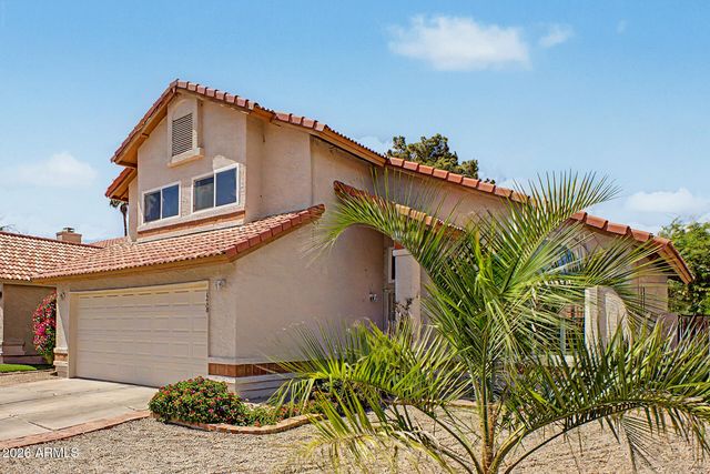 1238 W SEASHORE Drive, Gilbert, AZ 85233