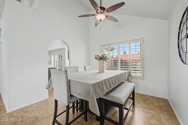 1238 W SEASHORE Drive, Gilbert, AZ 85233