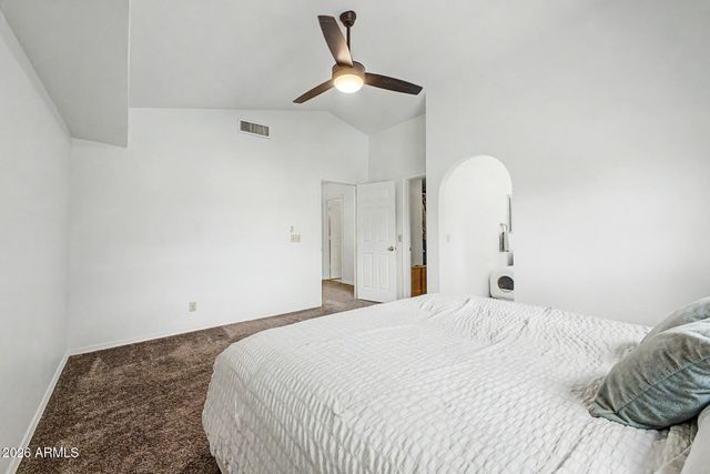 1238 W SEASHORE Drive, Gilbert, AZ 85233