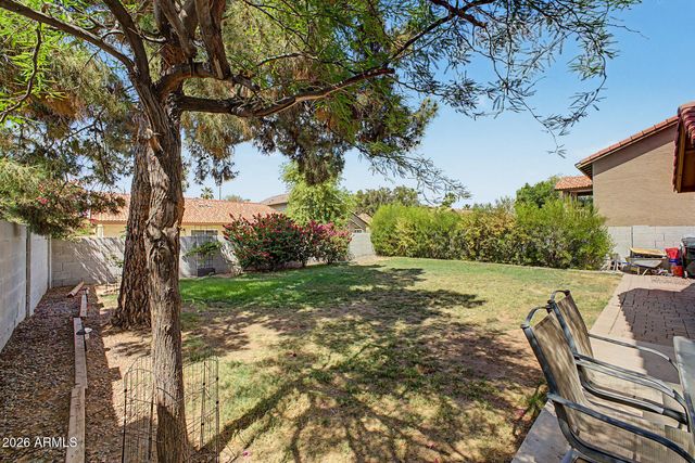 1238 W SEASHORE Drive, Gilbert, AZ 85233
