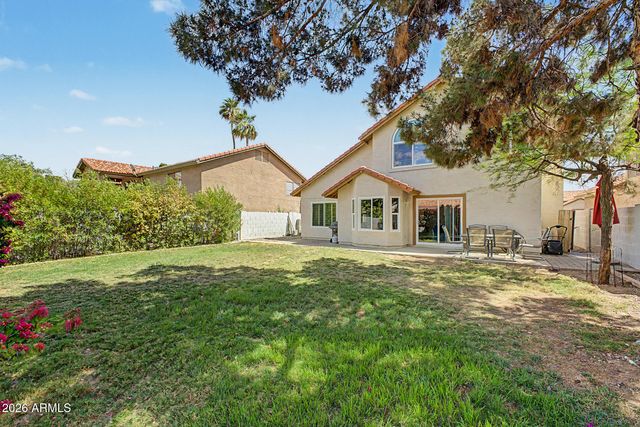 1238 W SEASHORE Drive, Gilbert, AZ 85233