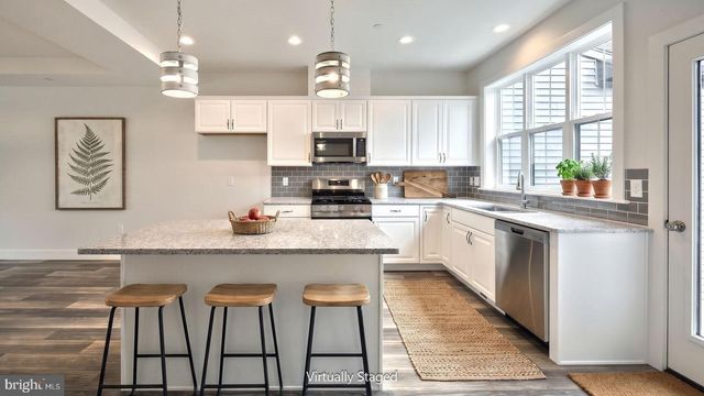 103 MADISON DR, Mechanicsburg, PA 17055