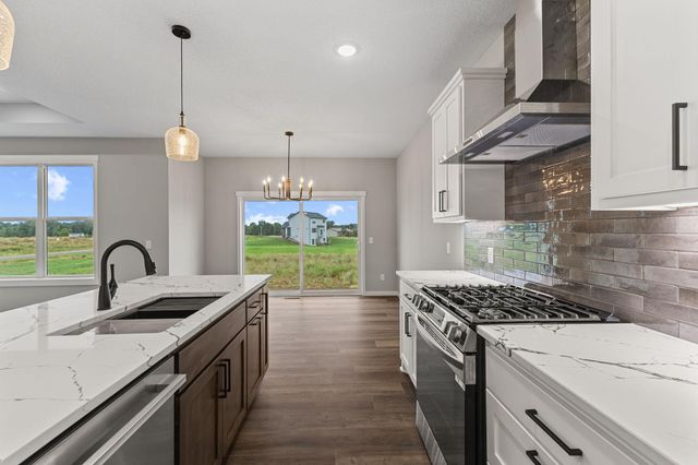 3864 222nd Lane NW, Oak Grove, MN 55303