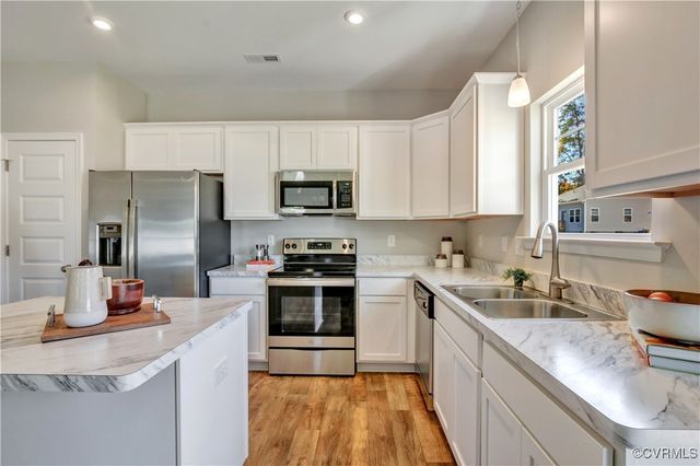 3806 Kinalin Ln, Richmond, VA 23234