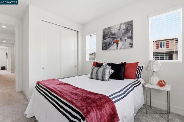 61101 Via Vicenza, San Ramon, CA 94583