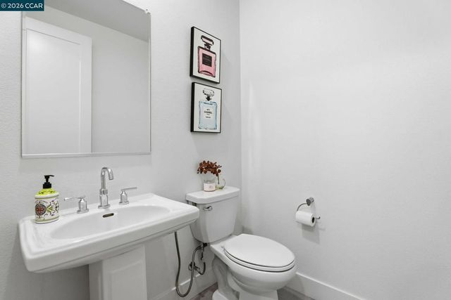 61101 Via Vicenza, San Ramon, CA 94583