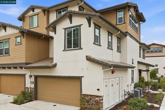 61101 Via Vicenza, San Ramon, CA 94583