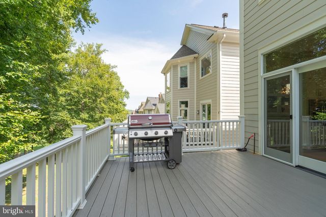 20275 WATER MARK PL, Sterling, VA 20165
