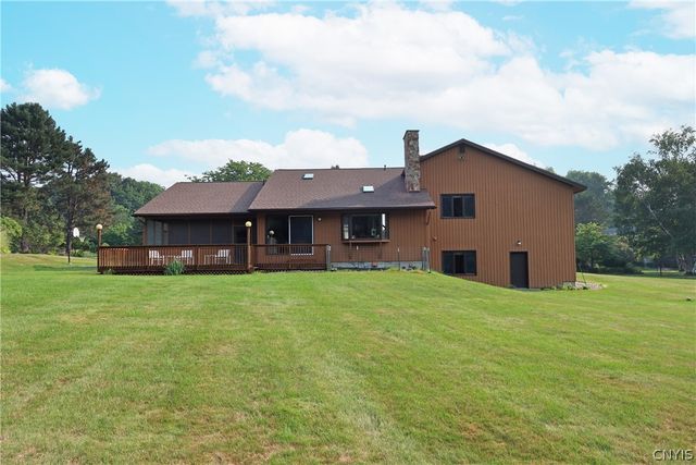 5002 Saddlebrook Drive, Dewitt, NY 13066