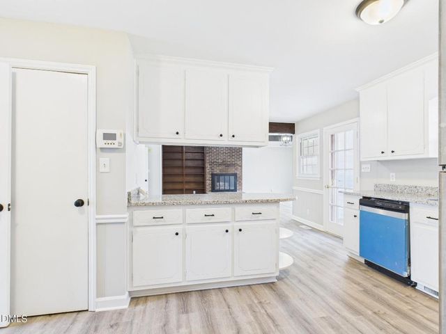 3804 Kenwood Drive, Hillsborough, NC 27278