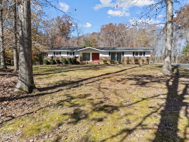 3804 Kenwood Drive, Hillsborough, NC 27278