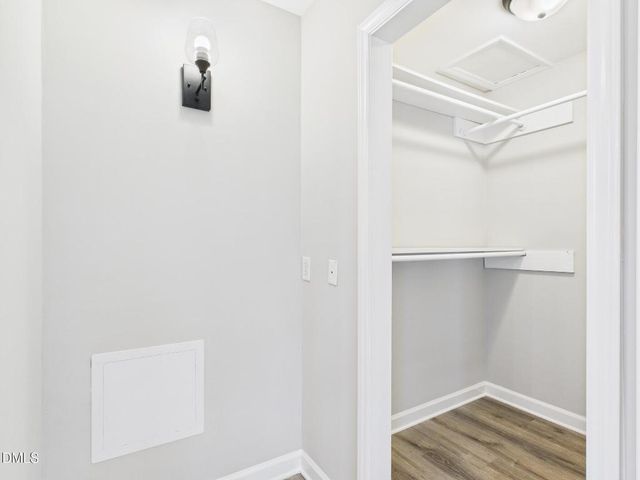 3804 Kenwood Drive, Hillsborough, NC 27278