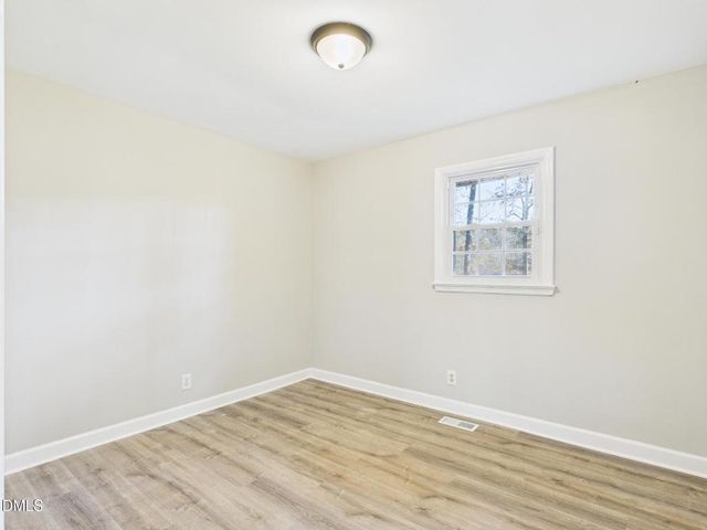 3804 Kenwood Drive, Hillsborough, NC 27278