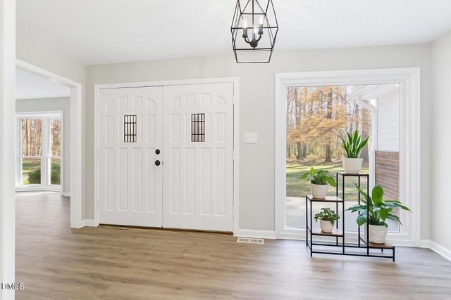 3804 Kenwood Drive, Hillsborough, NC 27278