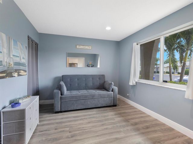 13658 Via Flora B, Delray Beach, FL 33484