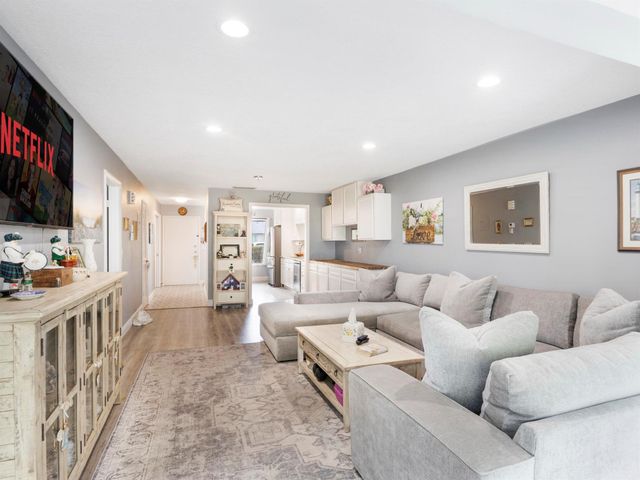 13658 Via Flora B, Delray Beach, FL 33484