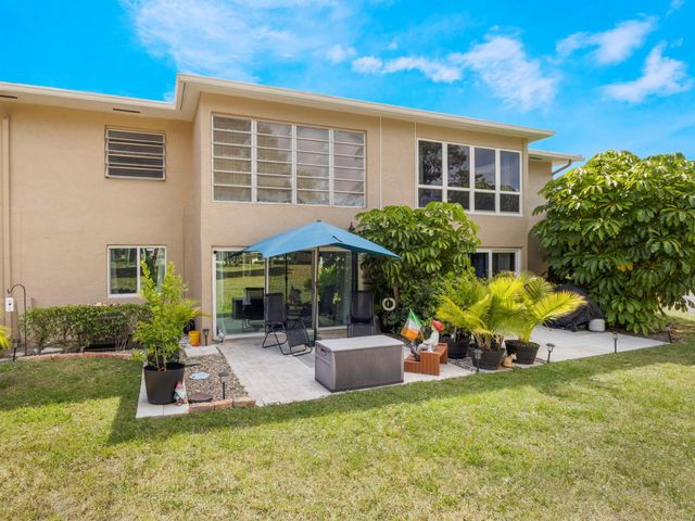 13658 Via Flora B, Delray Beach, FL 33484