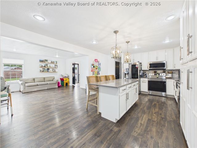 213 David Street, Hurricane, WV 25526