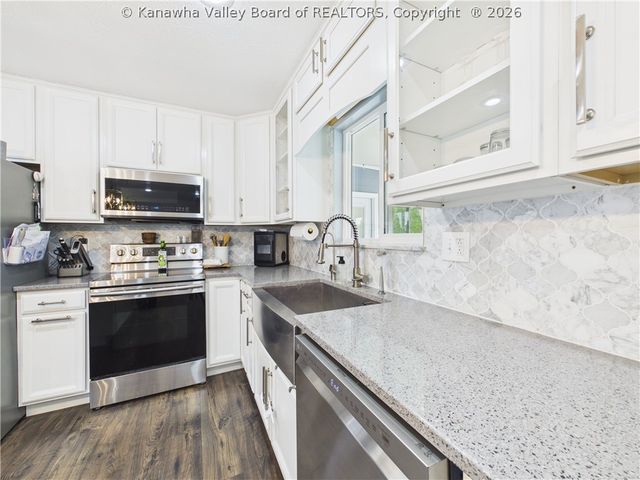 213 David Street, Hurricane, WV 25526