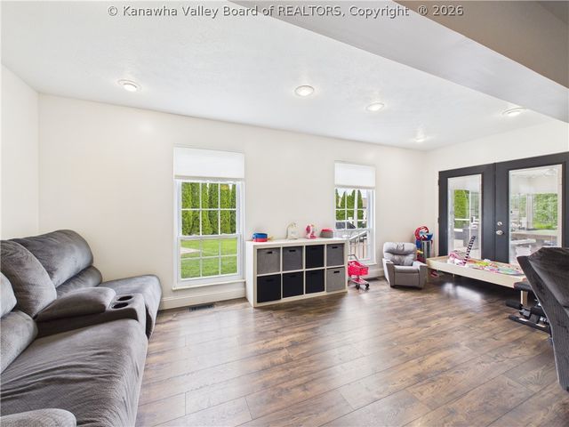 213 David Street, Hurricane, WV 25526