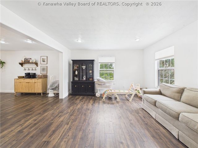 213 David Street, Hurricane, WV 25526
