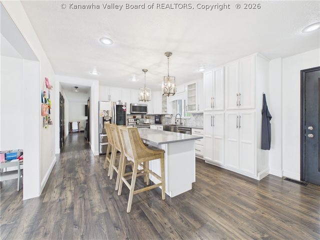 213 David Street, Hurricane, WV 25526