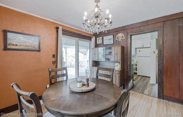 31437 Fairchild Street, Westland, MI 48186
