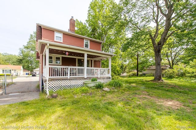 31437 Fairchild Street, Westland, MI 48186