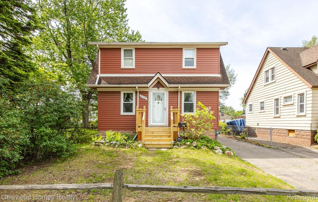 31437 Fairchild Street, Westland, MI 48186