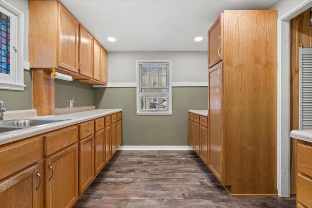 5596 Arrowwood STREET, Greendale, WI 53129