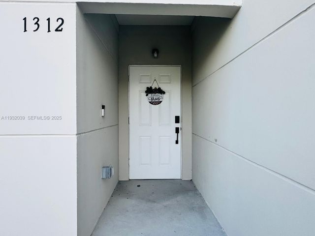 1312 NW 3rd St 0, Florida City, FL 33034