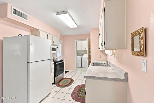 10510 W BRIGHT ANGEL Circle, Sun City, AZ 85351